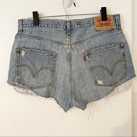 Levi’s | DIY denim shorts - Picture 2 of 6